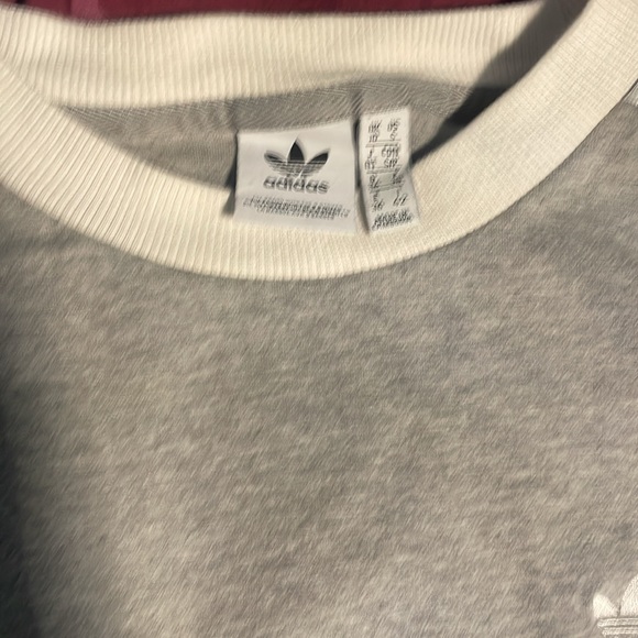 Grey adidas long sleeved shirt - Picture 3 of 5